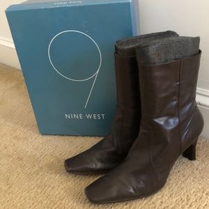 Ankle high Nine West boots